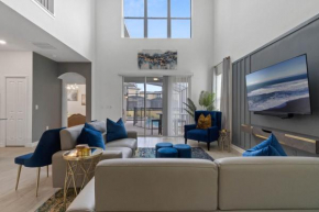 Beautiful Family Villa - Pool and Hot Tub - Near Disney World